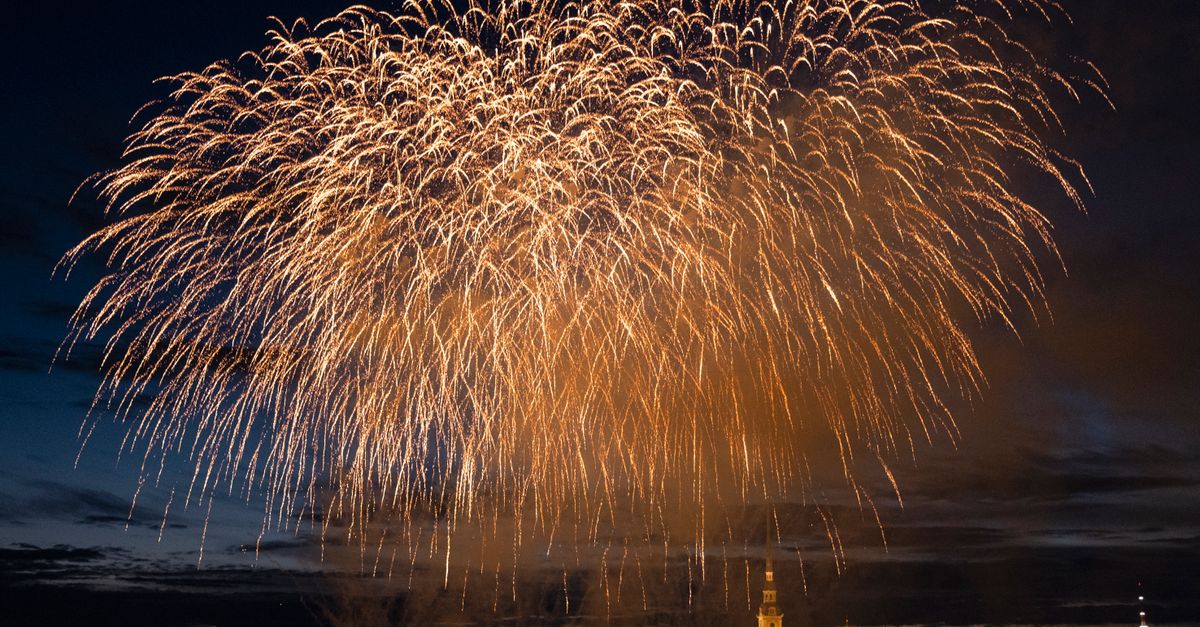 14 juillet 2015 à Paris : feu d’artifice à la Tour Eiffel
