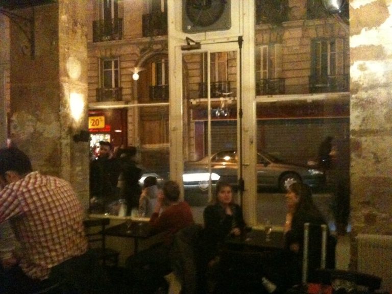 « Le 36 Corneil », un bar aux couleurs de l’Andalousie