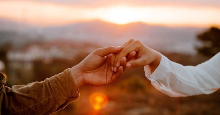 Comment rendre votre soirée à Paris romantique ?