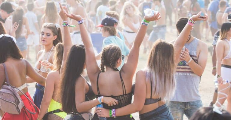 Paris en fête : Où trouver les soirées et événements festifs ?