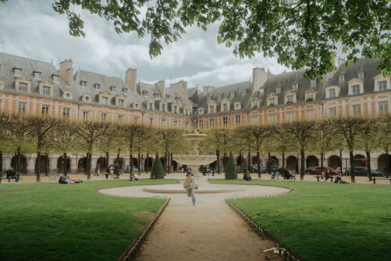 Balade romantique à Paris : les lieux les plus romantiques