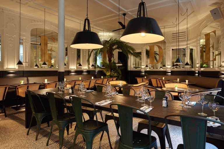 La Fidélité, le bistrot chic avec un décor exotique