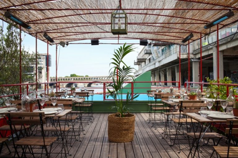 6 péniches pour profiter du soleil à Paris