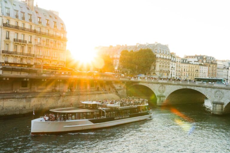 Quelles sont les croisières festives à ne pas manquer à Paris ?